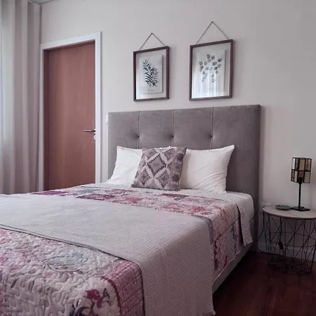 Luna Navegante Bed and Breakfast Πόρτο