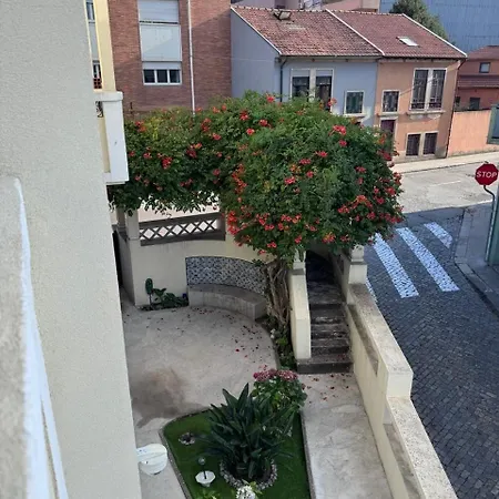 Luna Navegante Bed and Breakfast Πόρτο