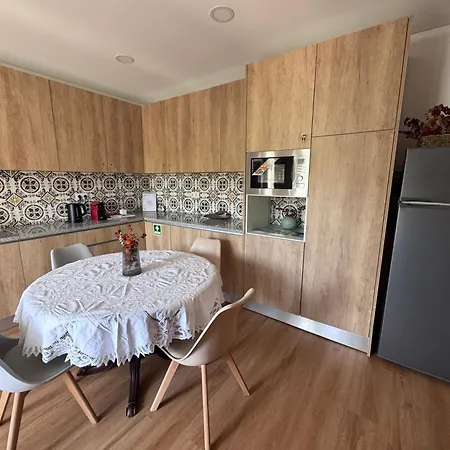 Luna Navegante Bed and Breakfast Πόρτο